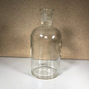 Pyrex Large Chemical Bottle w #29 Glass Stopper Vintage Apothecary Made in USA